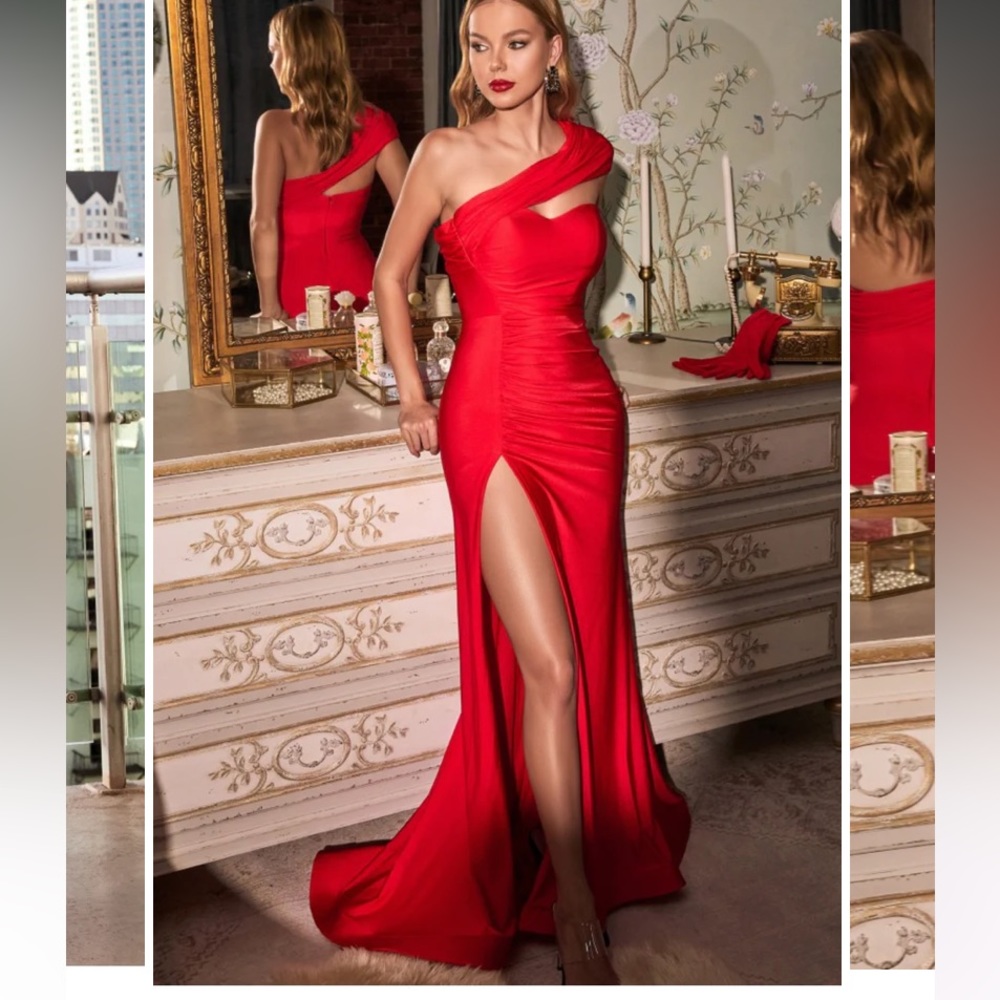 CD979 Red Evening Gown.